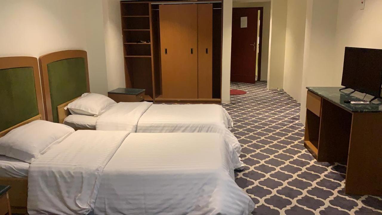 Al Aziziyah Hotel And Suites Chamis Muschait Exterior foto