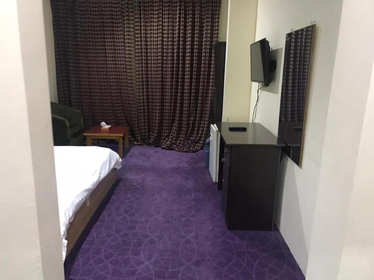 Al Aziziyah Hotel And Suites Chamis Muschait Exterior foto