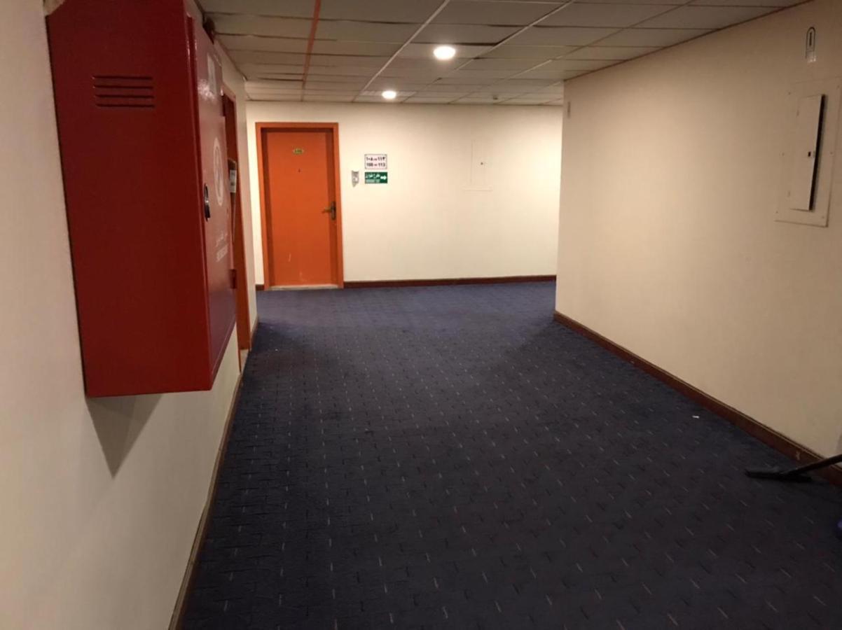 Al Aziziyah Hotel And Suites Chamis Muschait Exterior foto