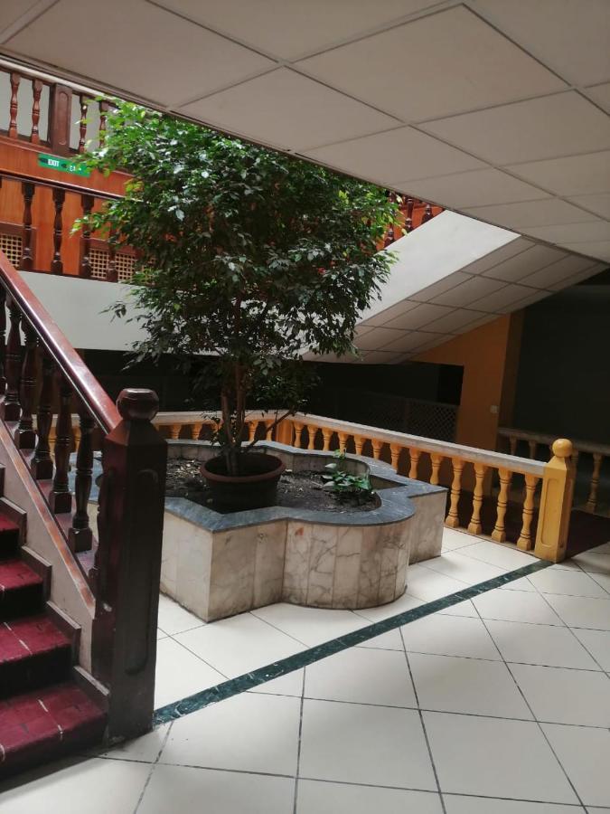 Al Aziziyah Hotel And Suites Chamis Muschait Exterior foto