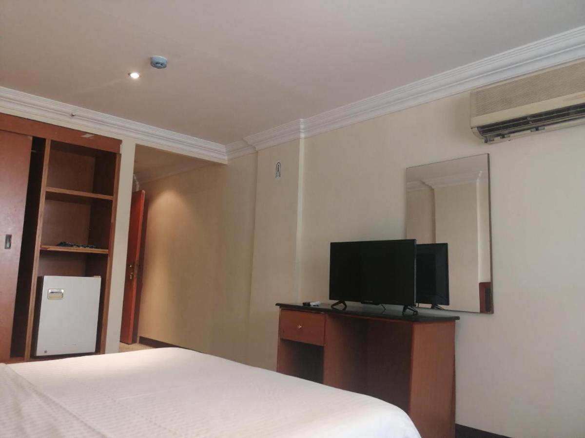 Al Aziziyah Hotel And Suites Chamis Muschait Exterior foto