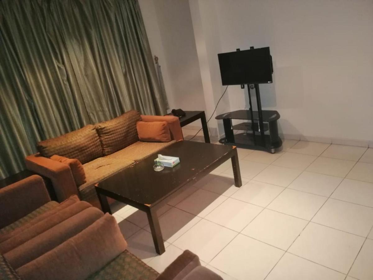 Al Aziziyah Hotel And Suites Chamis Muschait Exterior foto