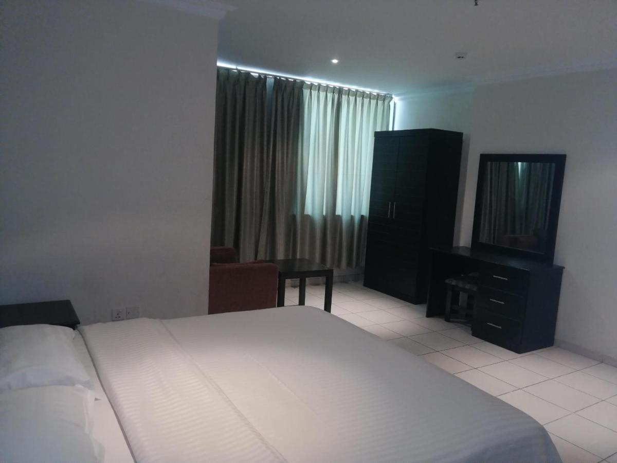 Al Aziziyah Hotel And Suites Chamis Muschait Exterior foto