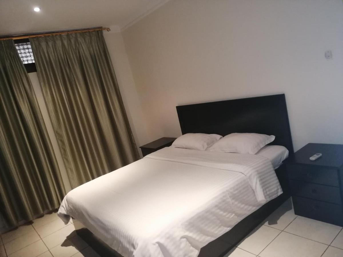 Al Aziziyah Hotel And Suites Chamis Muschait Exterior foto