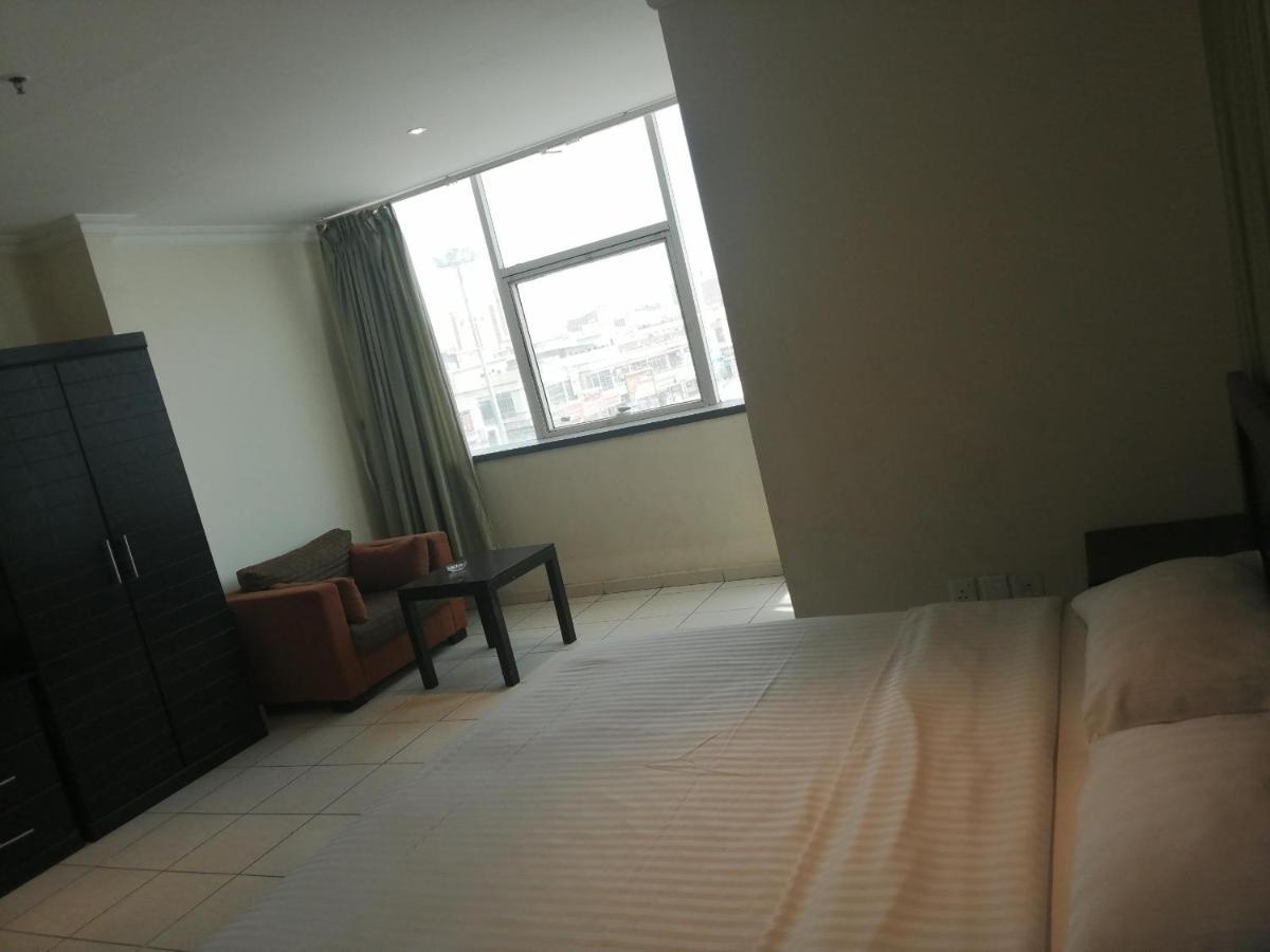 Al Aziziyah Hotel And Suites Chamis Muschait Exterior foto