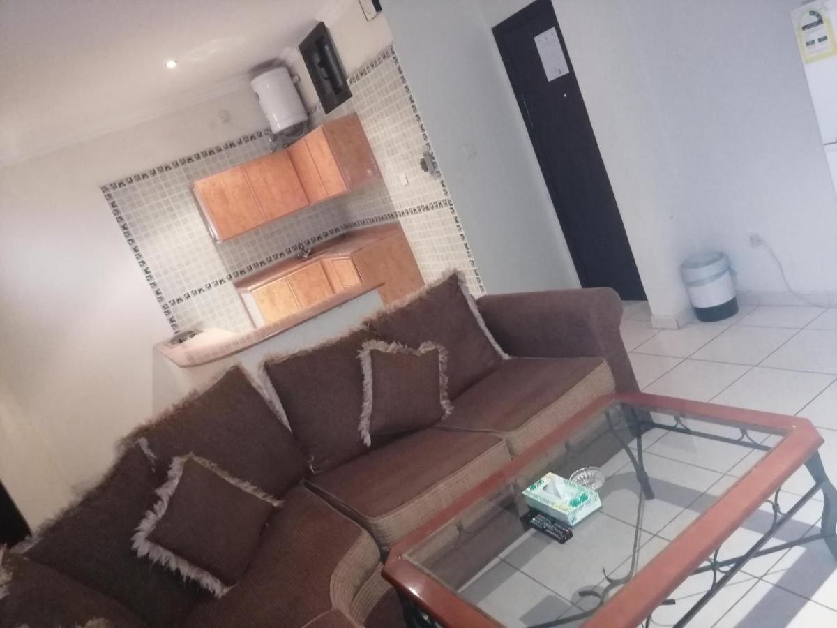 Al Aziziyah Hotel And Suites Chamis Muschait Exterior foto